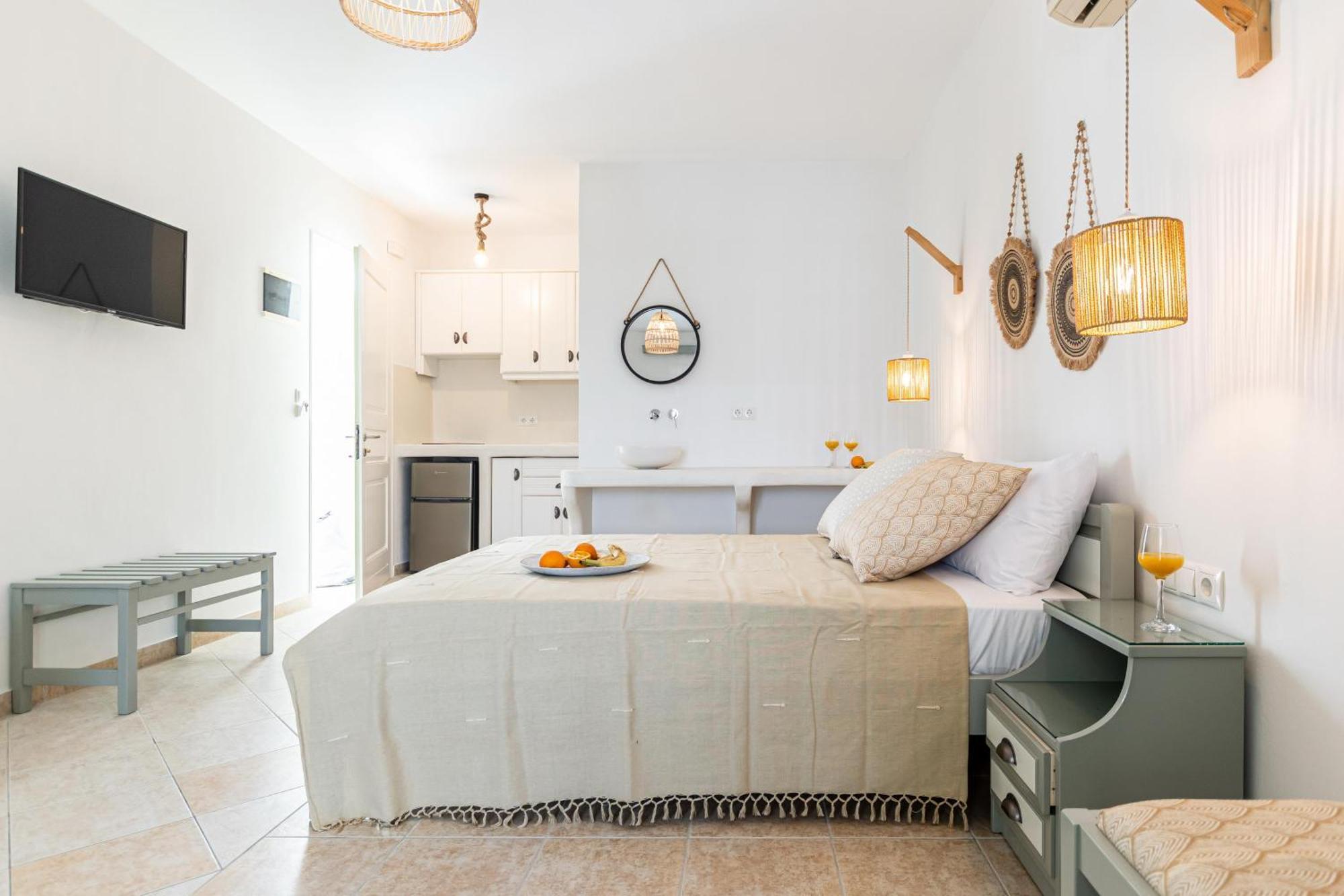 Hotel Fanis Agia Anna  Bagian luar foto